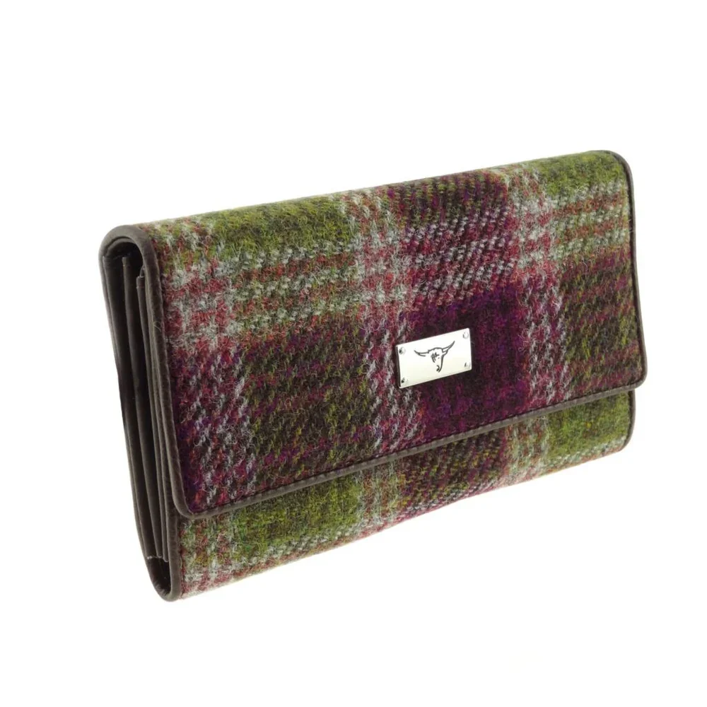 Harris Tweed Tartan Purse with ID Window – Zip Wallet with Card Slots & Coin Pouch - Image 6 | CeltHaus
