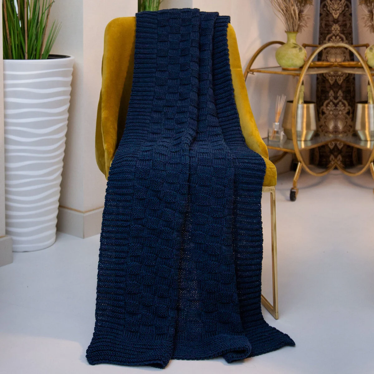 Irish Fisherman Aran Wool Throw Blanket – Basket Stitch Celtic Decor - Image 2 | CeltHaus