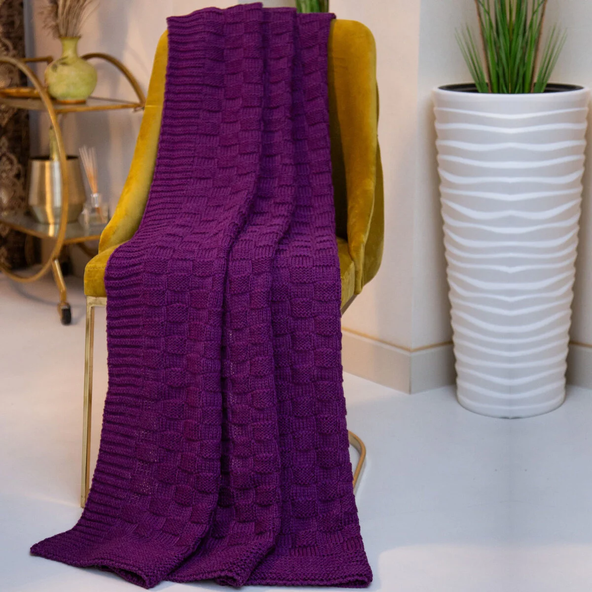 Irish Fisherman Aran Wool Throw Blanket – Basket Stitch Celtic Decor - Image 4 | CeltHaus