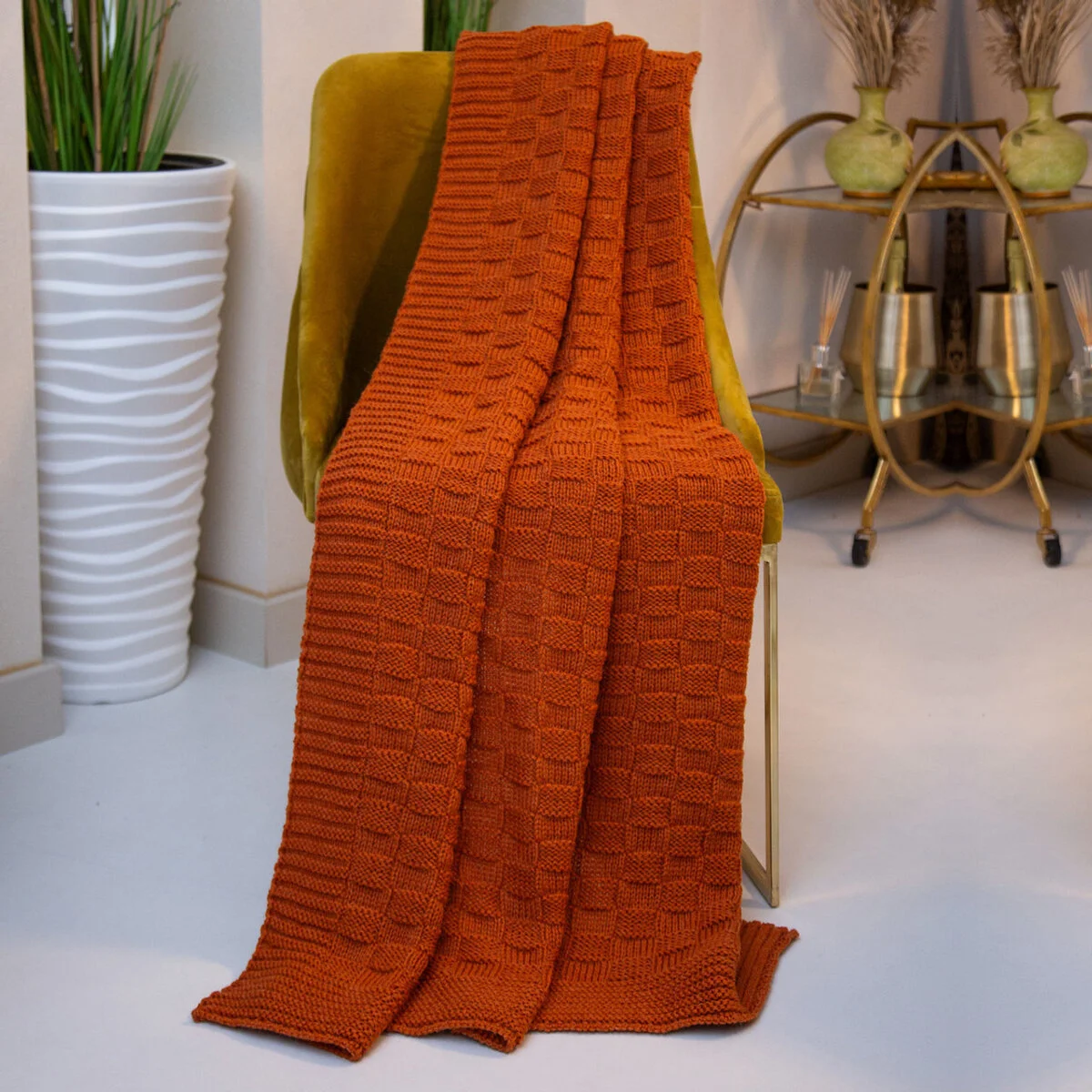 Irish Fisherman Aran Wool Throw Blanket – Basket Stitch Celtic Decor - Image 5 | CeltHaus