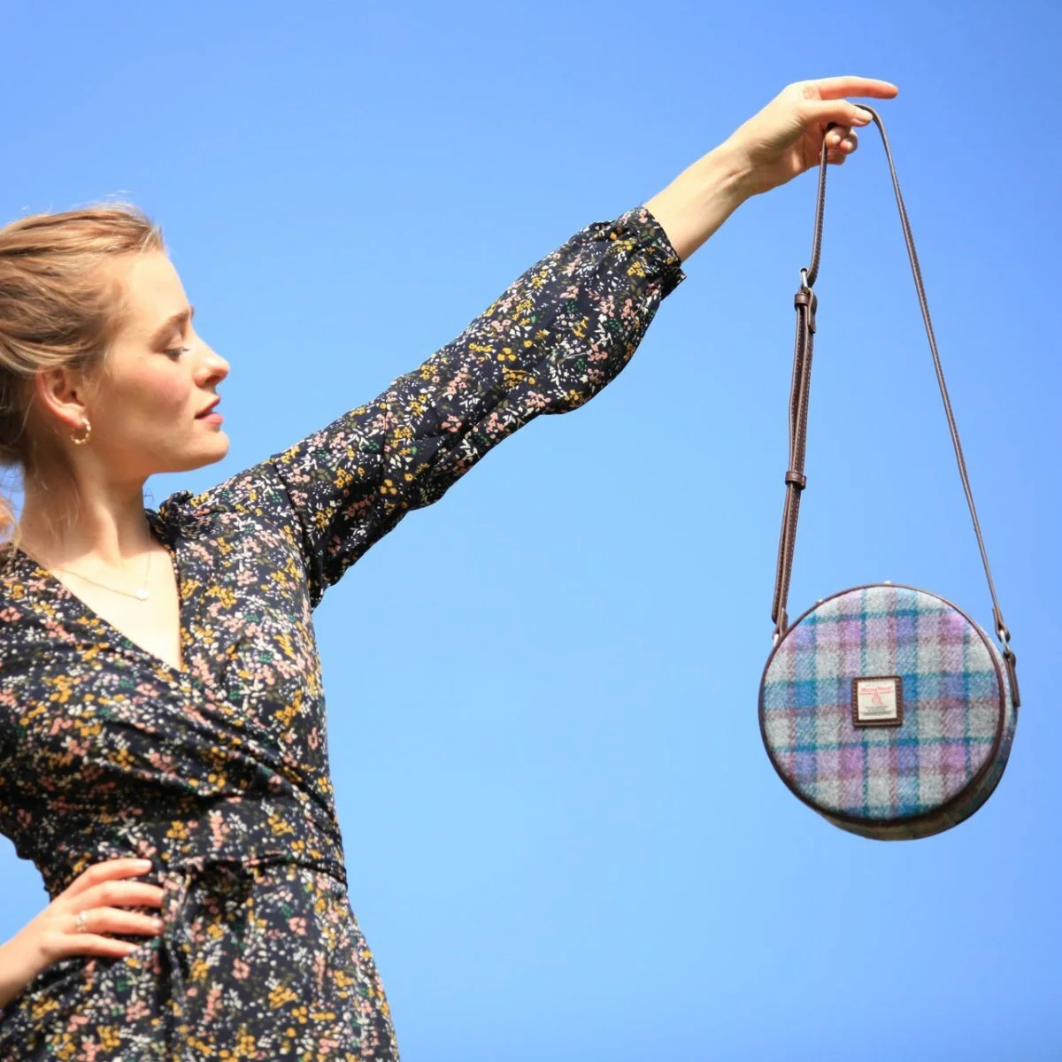 Scottish Harris Tweed Bannock Round Shoulder Bag – Authentic Wool Tartan Crossbody Purse - Image 5 | CeltHaus